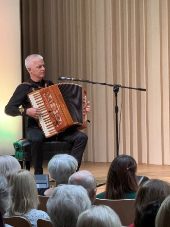 Zdjęcie WhatsApp 2025-11-14 o 21.30.12_979d1553